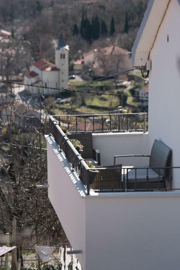 Lola Apartment Veprinac 外观 照片
